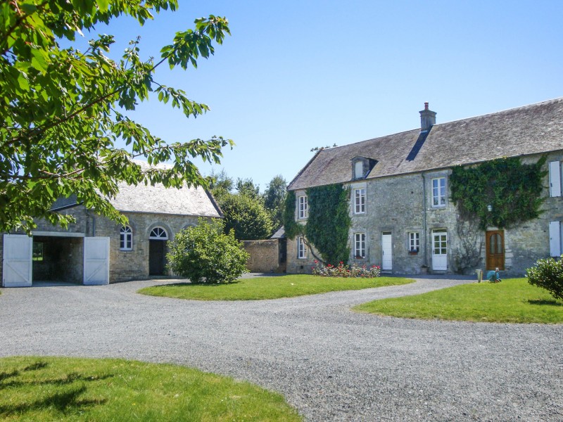 House for sale in FORMIGNY - Calvados - A lovely 4 bed character stone 