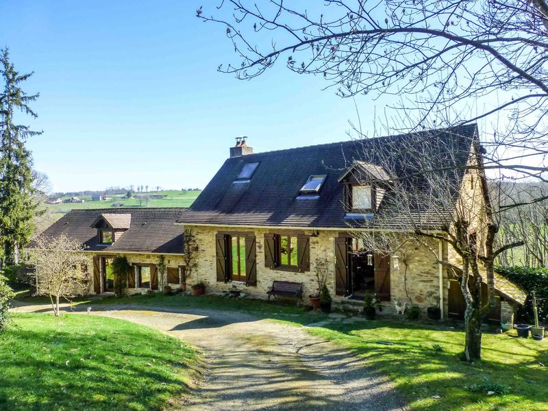 Maison à vendre en Limousin Haute Vienne COUSSAC BONNEVAL Vieille