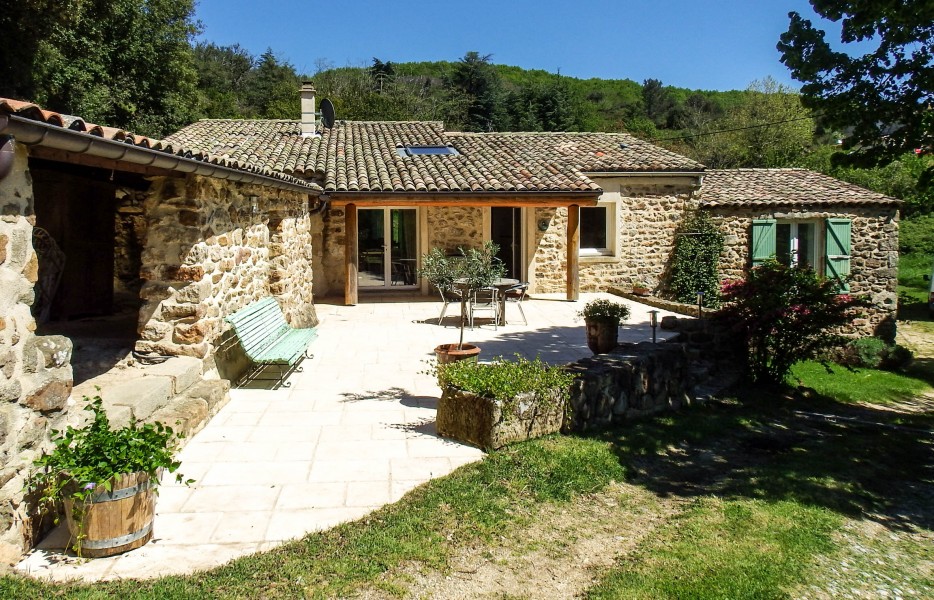 Maison à vendre en Rhone Alpes Ardeche GILHAC ET BRUZAC Très belle