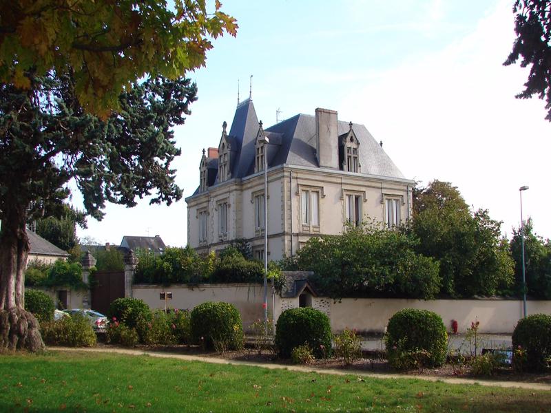 Apartment for sale in CHATEAU GONTIER Mayenne Stunning first floor