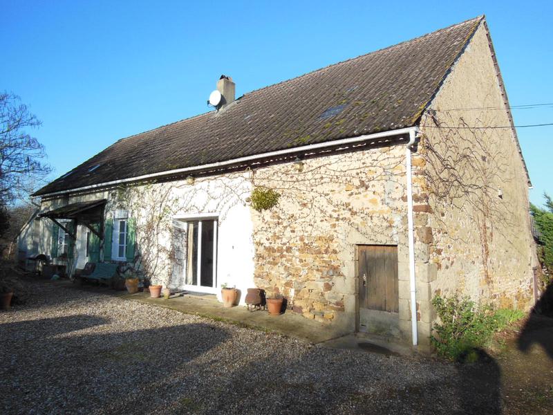 Maison à vendre en Centre Indre ST BENOIT DU SAULT Bel ensemble