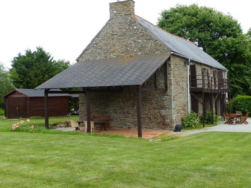 House for sale in MENEAC Morbihan Picturesque 3 bedroom, 4 bathroom