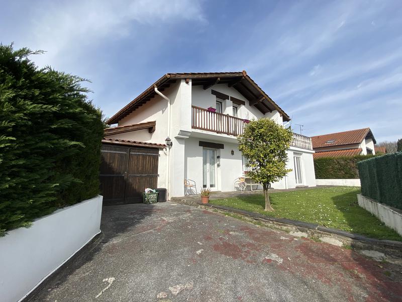 Maison à vendre en Aquitaine Pyrenees Atlantiques HENDAYE Jolie maison entre océan et montagne