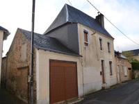 Maison de trois chambres avec un jardin de bonne taille à Torcé Viviers en Charnie (53)