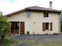 Maison à vendre à , Charente, Poitou_Charentes, avec Leggett Immobilier
