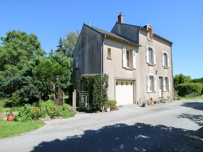 Maison à vendre en Limousin Haute Vienne LUSSAC LES EGLISES Belle