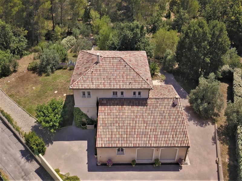 Maison à vendre en PACA Var DRAGUIGNAN Draguignan. Villa moderne de