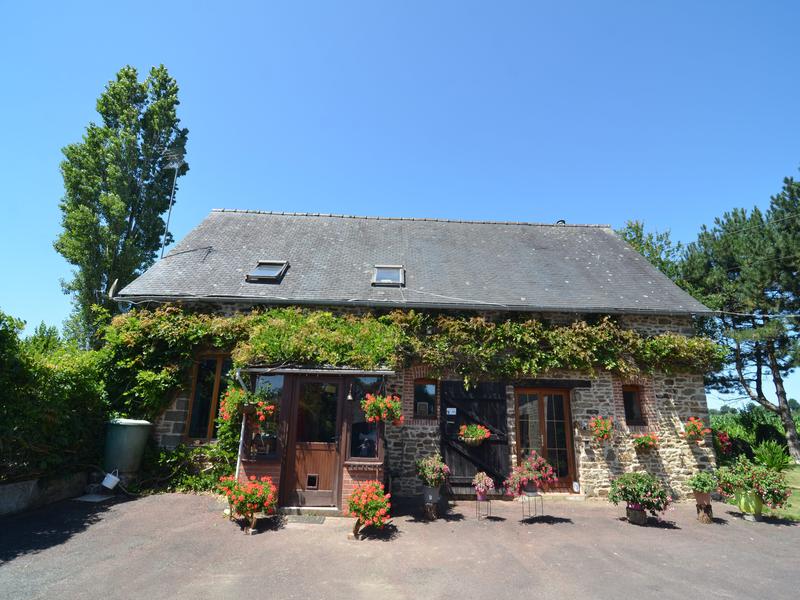 Maison à vendre en Pays de la Loire Mayenne SAINT DENIS DE GASTINES