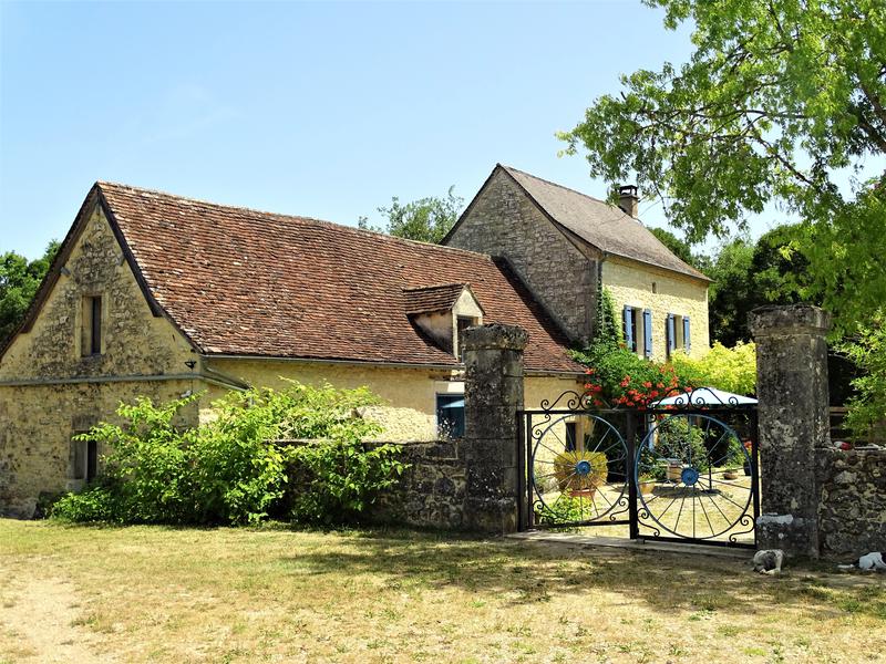 House for sale in AJAT Dordogne Exceptional Opportunity! Stunning