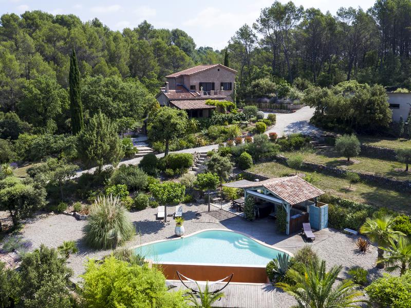 Maison à vendre en PACA Var DRAGUIGNAN Maison de charme avec piscine