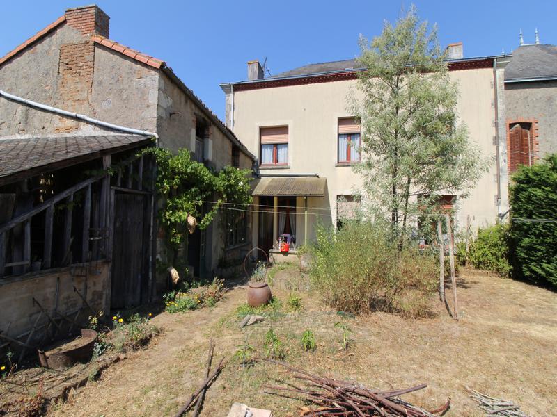 Maison à vendre en Poitou Charentes Deux Sevres ARGENTON LES VALLEES