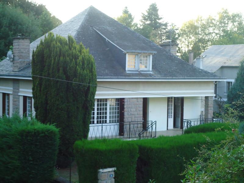 House for sale in TREIGNAC Correze 4 bedroom stone detached house