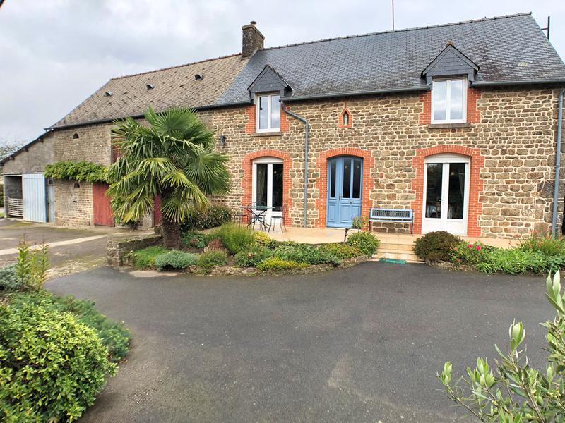 Maison à vendre en Pays de la Loire Mayenne ST BERTHEVIN LA TANNIERE