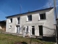 Maison à vendre à , Charente, Poitou_Charentes, avec Leggett Immobilier