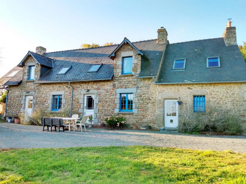 Maison à vendre en Pays de la Loire - Mayenne STE GEMMES LE ROBERT Très