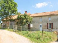 Maison à vendre à , Charente, Poitou_Charentes, avec Leggett Immobilier
