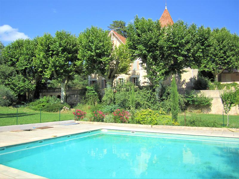 Chateau à vendre en PACA Var DRAGUIGNAN Var, rare et exceptionnelle