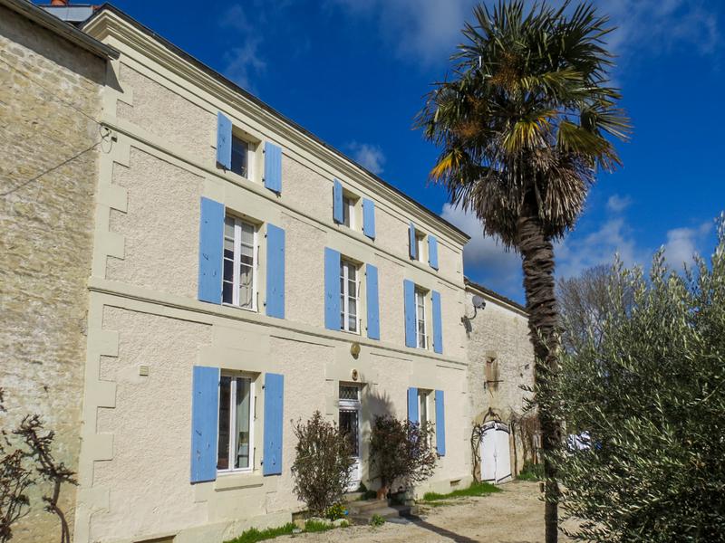 Maison à vendre en Poitou Charentes Charente Maritime DAMPIERRE SUR