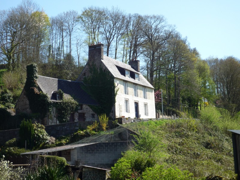House for sale in ST JAMES Manche Detached house and outbuildings