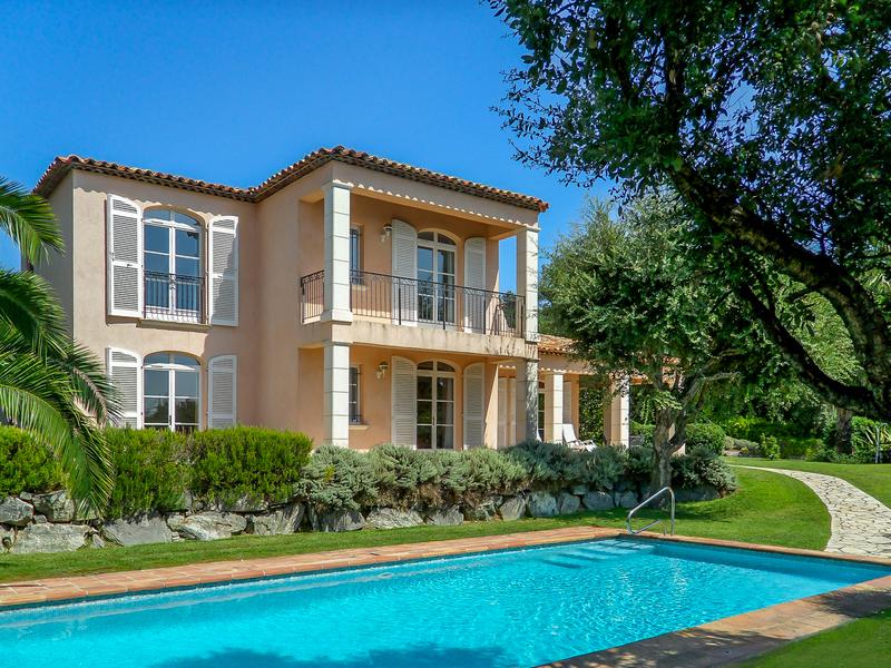 Maison à vendre en PACA Var GRIMAUD Parc de Beauvallon, Grimaud. Belle villa de 4 chambres