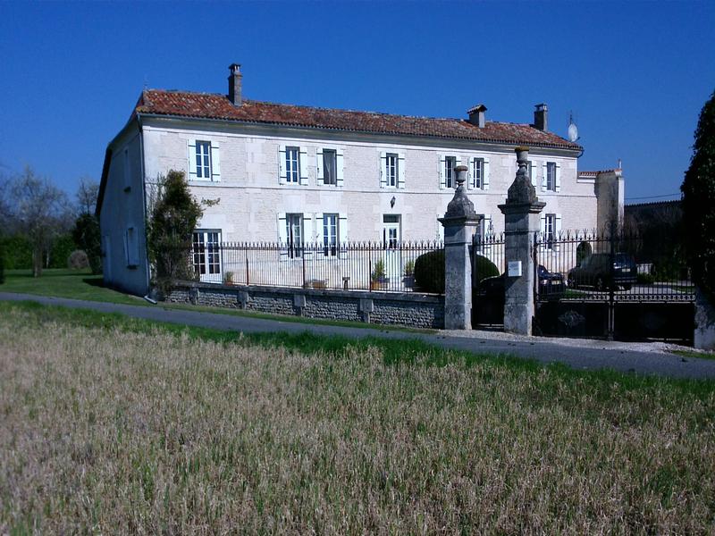House for sale in JONZAC Charente Maritime Renovated detached 4