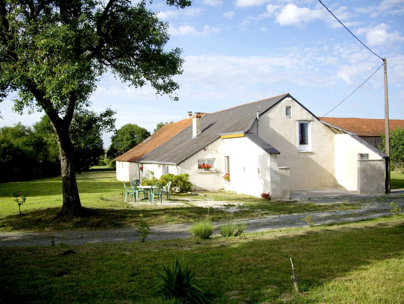 Maison à vendre en Centre Indre ECUEILLE Maison de 2 chambres avec