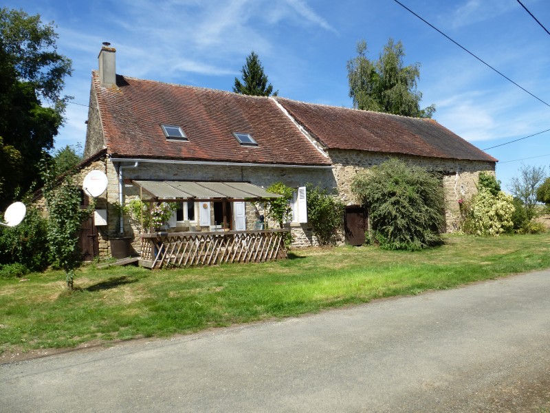 House for sale in EGUZON CHANTOME Indre Pretty, detached three