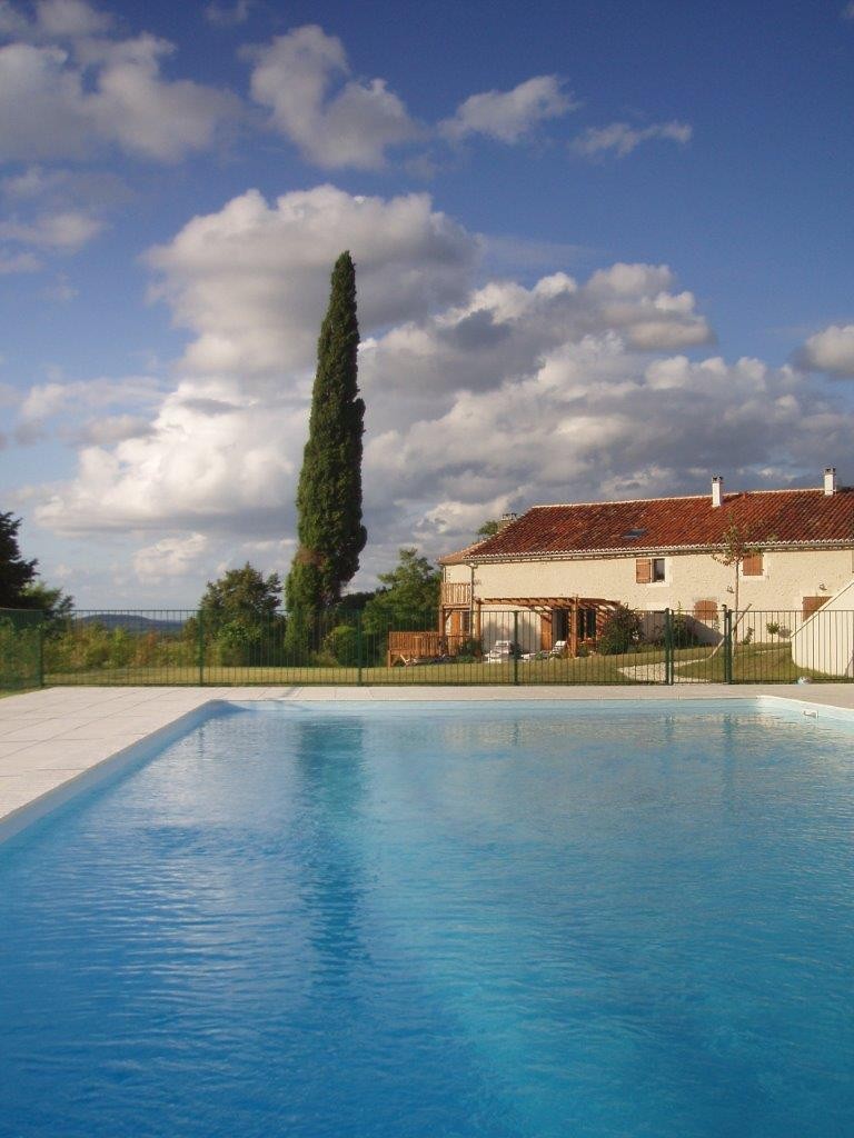 House for sale in CHAMPAGNE ET FONTAINE Dordogne Stunning Holiday