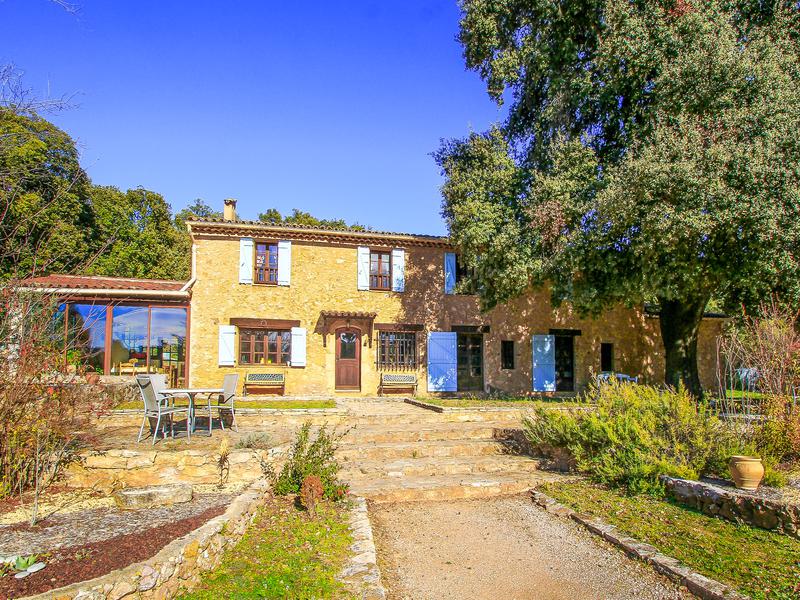 House for sale in Tavernes Var Paradise in Provence, 5 bedroom