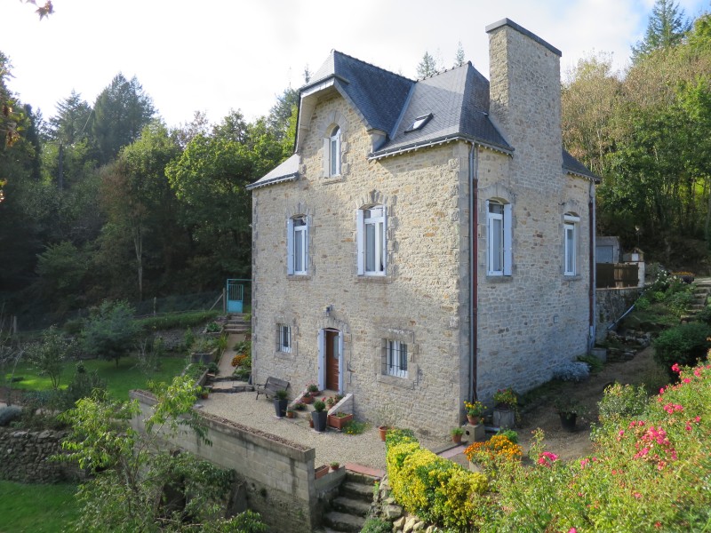 Maison à vendre en Bretagne - Morbihan MELRAND Prix réduit!! Lumineuse