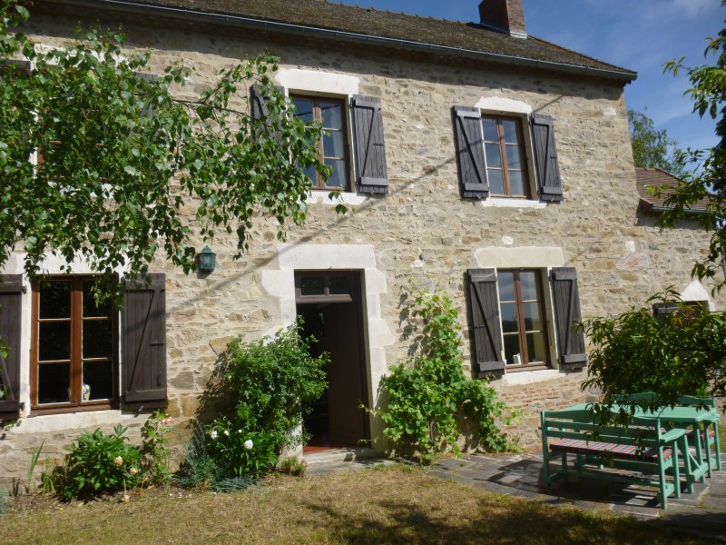 Maison à vendre en Auvergne Puy de Dome ST QUINTIN SUR SIOULE Jolie