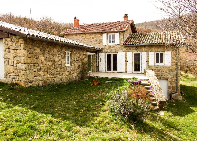 Maison à vendre en Rhone Alpes Ardeche ST FELICIEN Charmante maison
