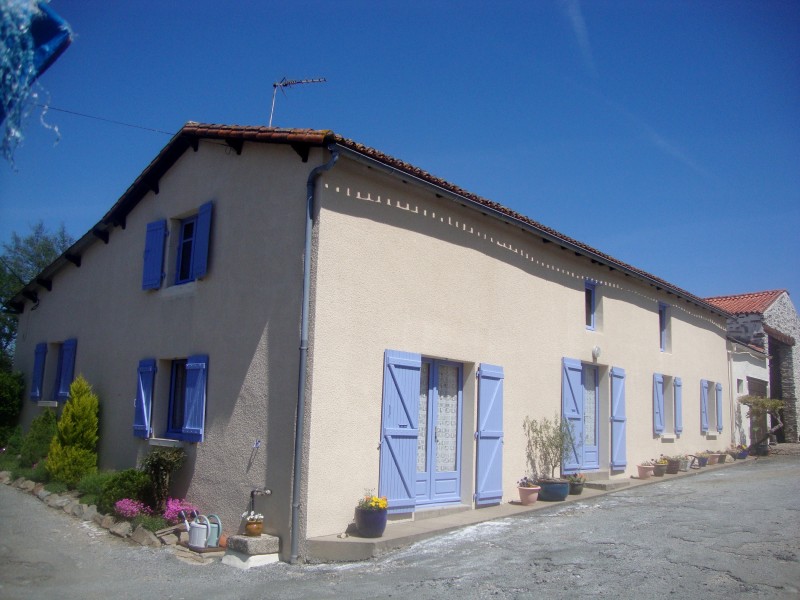 House for sale in LE BUSSEAU - Deux Sevres - Stone ...