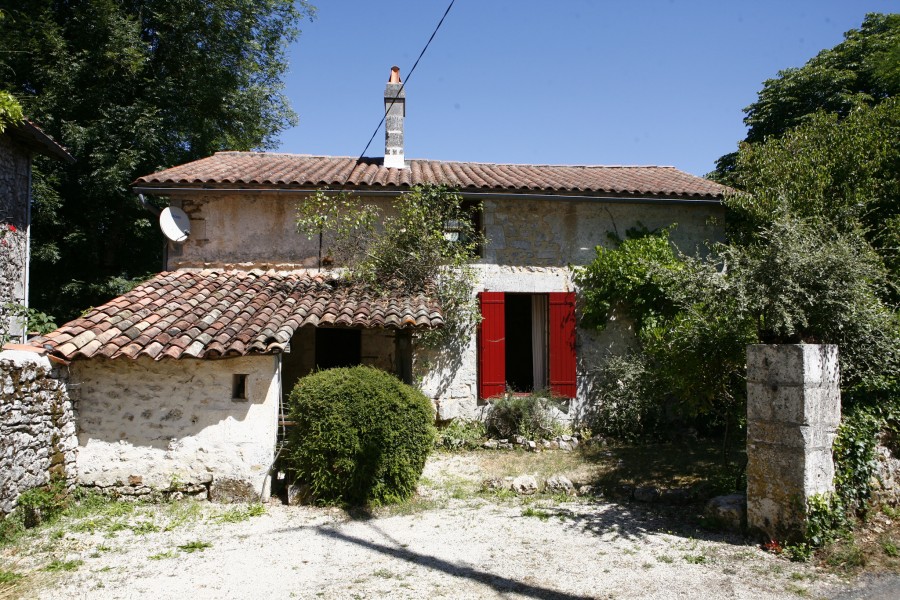 Maison à vendre en Aquitaine Dordogne LA ROCHEBEAUCOURT ET ARGENTINE