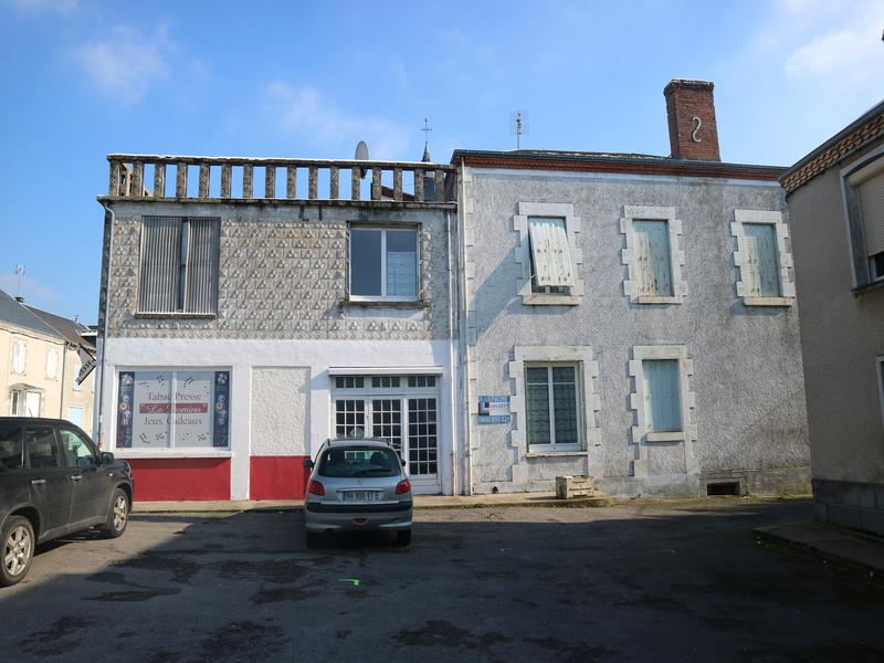 Maison à vendre en Limousin Haute Vienne LUSSAC LES EGLISES Maison