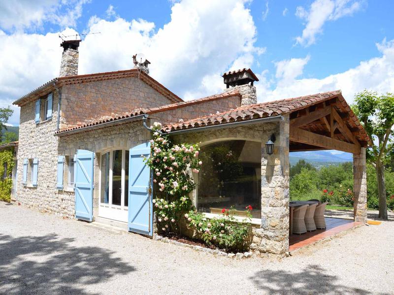 Maison à vendre en PACA Var FAYENCE Très belle maison en pierre de