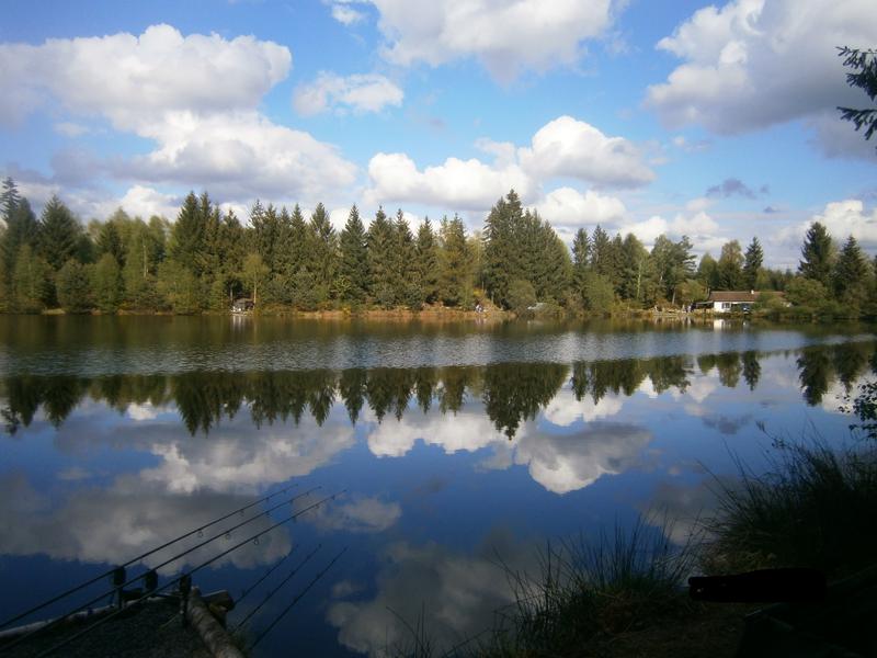 Lake for sale in BONNAC LA COTE Haute Vienne Fantastic and