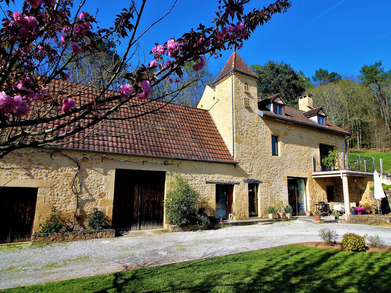 Maison à vendre en Midi Pyrenees Lot GOURDON Ancienne maison en