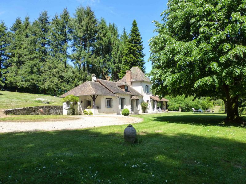 House for sale in LA ROCHE L ABEILLE Haute Vienne Beautiful