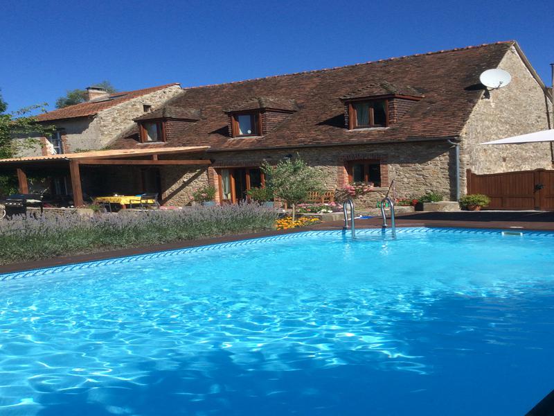 House for sale in DOMPIERRE LES EGLISES Haute Vienne Master