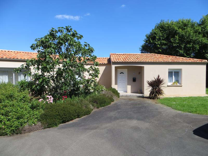Maison à vendre en Pays de la Loire Vendee CHASNAIS Rare possibilité