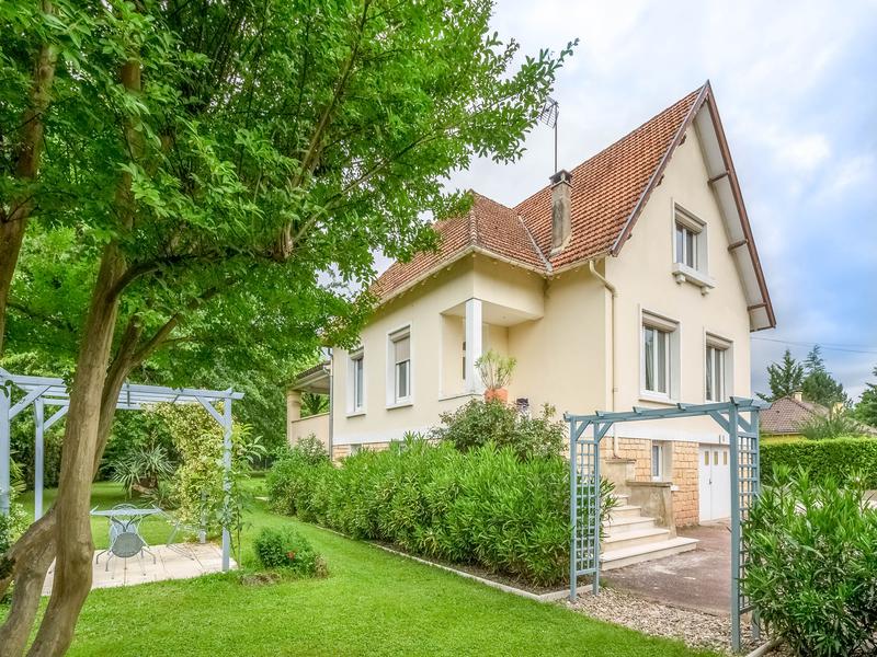 Maison à vendre en Aquitaine Dordogne ST CYPRIEN Magnifique maison