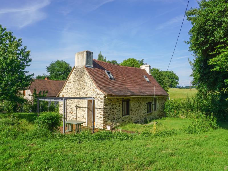 Maison à vendre en Aquitaine Dordogne ST PAUL LA ROCHE Jolie petite maison de campagne en Maison à vendre en Aquitaine Dordogne ST PAUL LA ROCHE Jolie petite maison de campagne en
