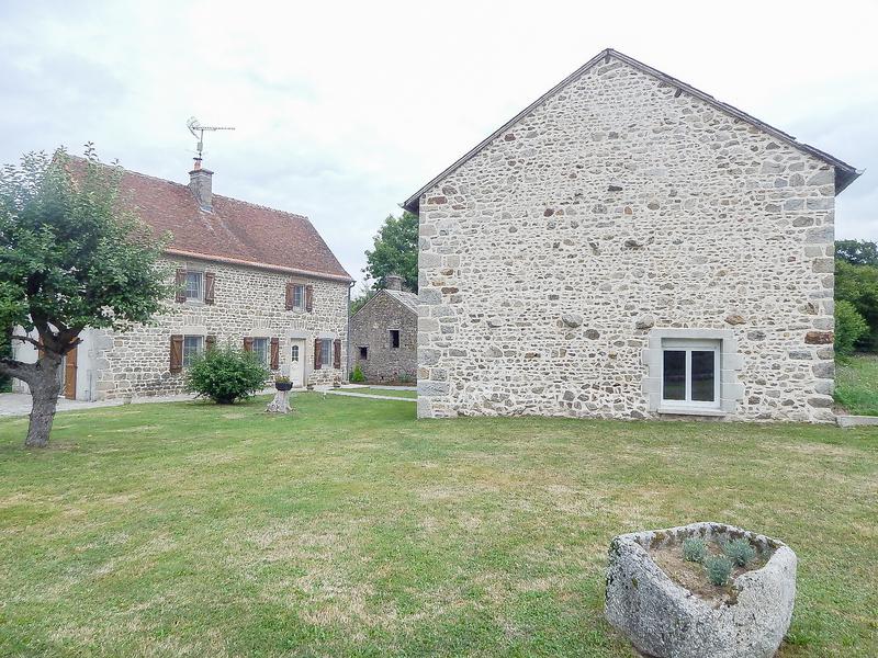 House for sale in ROUGNAT Creuse Country house and four interesting