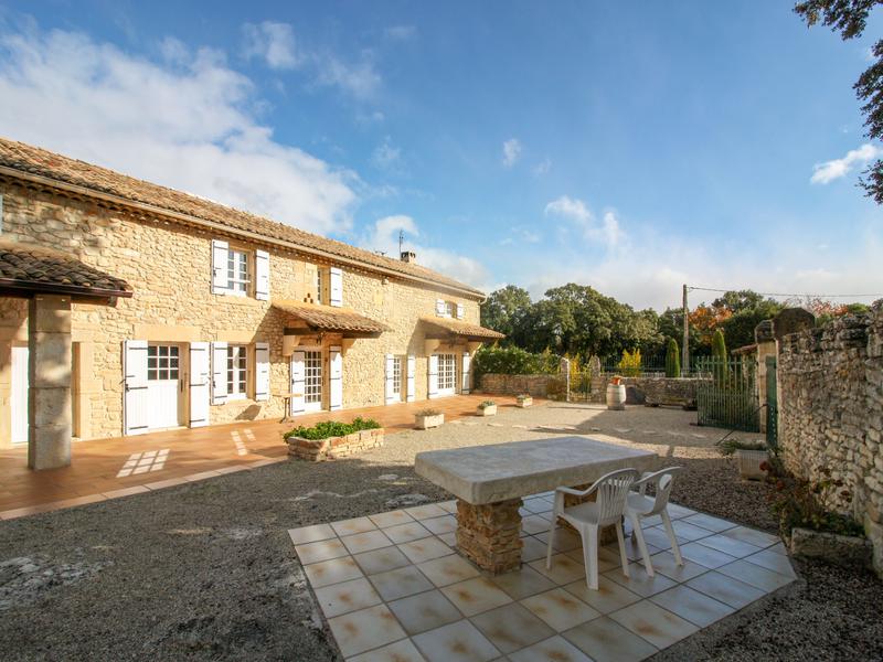 Maison à vendre en Rhone Alpes Drome GRIGNAN Propriété en pierres