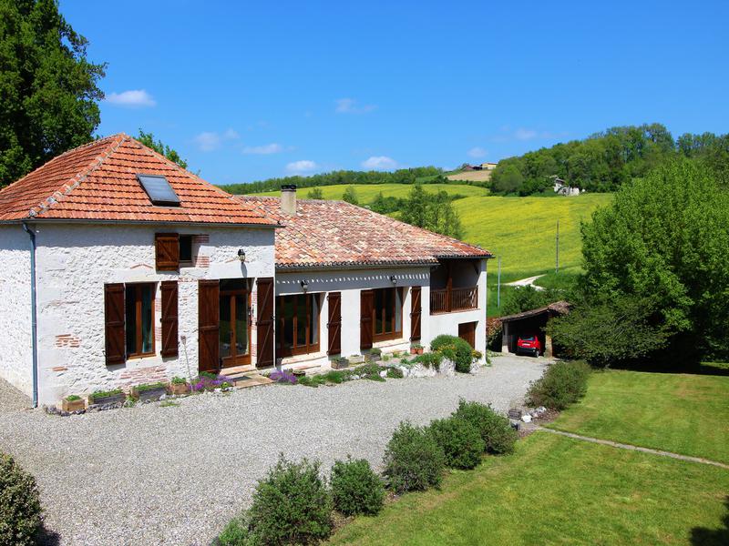Maison à vendre en Midi Pyrenees - Tarn et Garonne CASTELSAGRAT Jolie