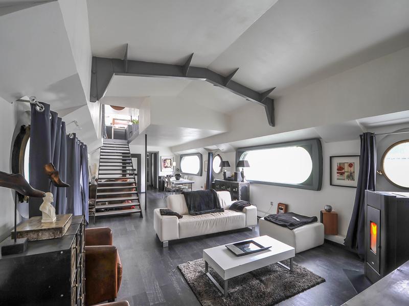 House for sale in LYON Rhone Magnificent contemporary style