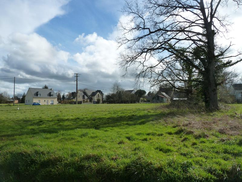 Land for sale in ST VINCENT SUR OUST Morbihan Building land on the edge of a village close