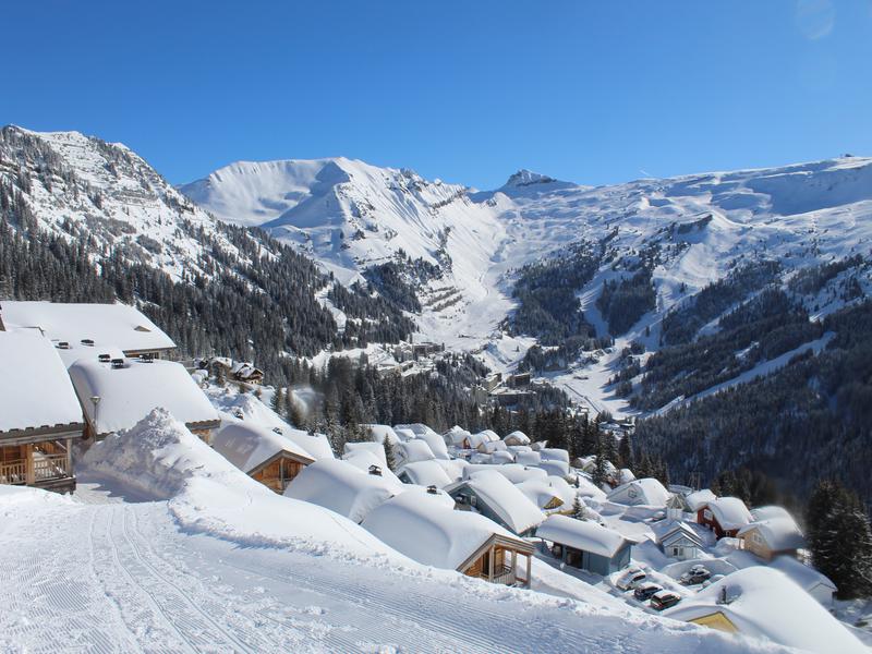 Chalet for sale in FLAINE Haute Savoie 4 bedroom ski chalet for