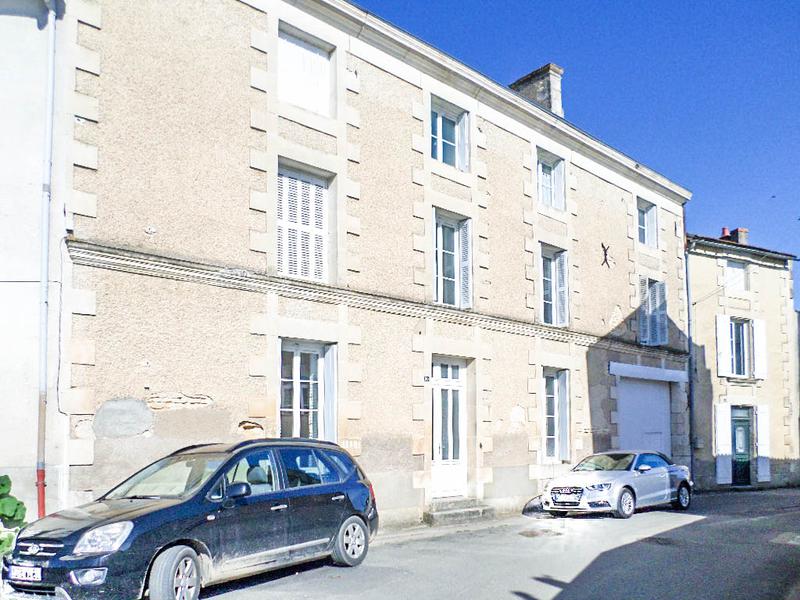 Maison à vendre en Poitou Charentes Vienne NEUVILLE DE POITOU Deux